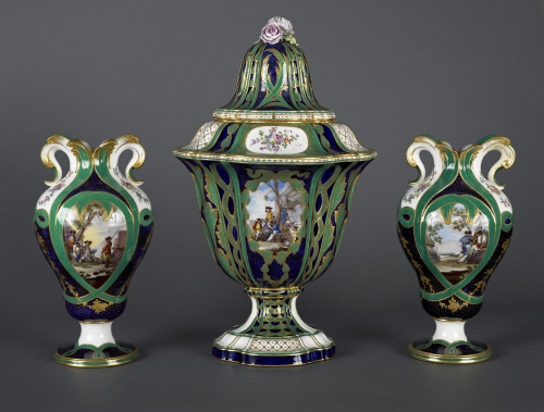 Vase 'Boileau' and vase 'à oreilles' of the first size