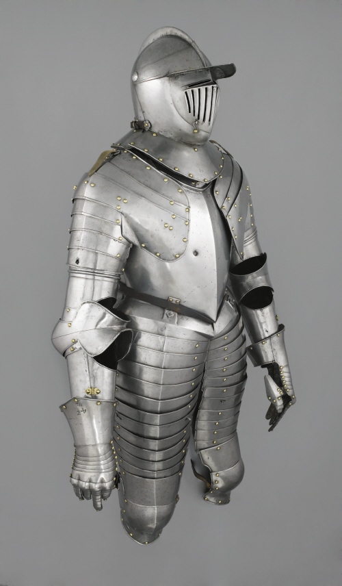 Three-quarter armour