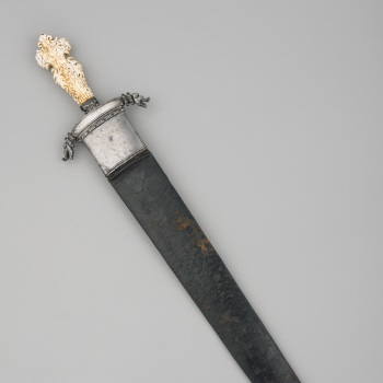 Short sword with scabbard