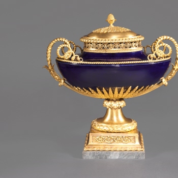 Vase 'Daguerre ovale' or 'cassolette à monter'