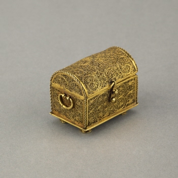 Miniature casket