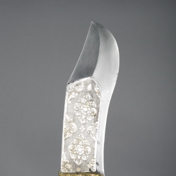 Axe knife