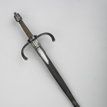Parrying dagger with scabbard and steel