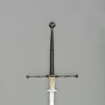 Two-handed sword