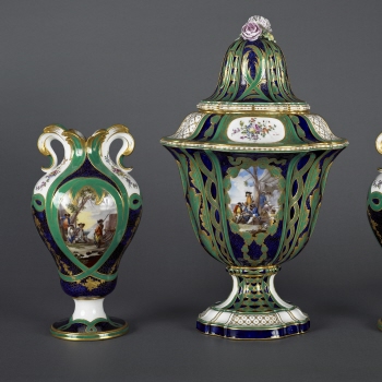 Vase 'Boileau' and vase 'à oreilles' of the first size