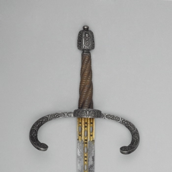 Parrying dagger with scabbard