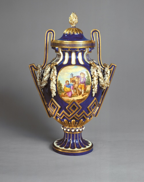 Probably vase 'à bâtons rompus' of the second size
